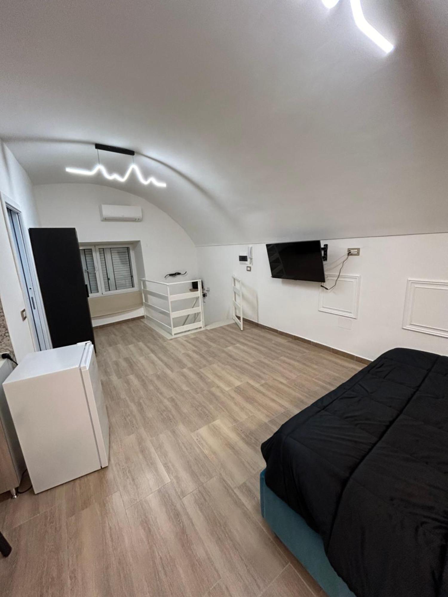 Brother'S 50 Appartement Napels Buitenkant foto